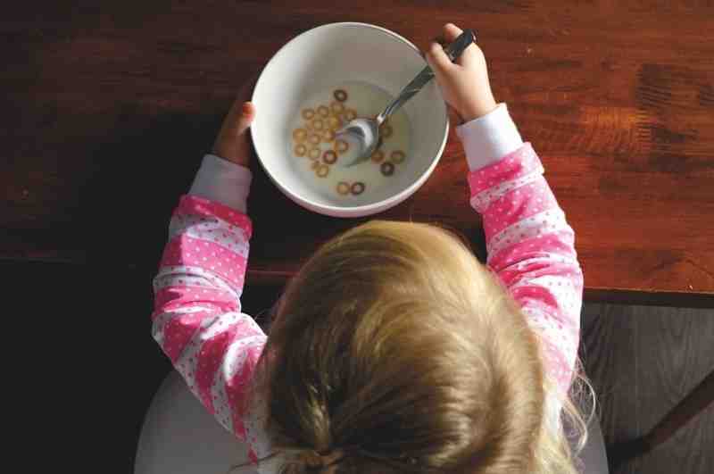 Роспотребнадзор выяснит, как питаются дети в России