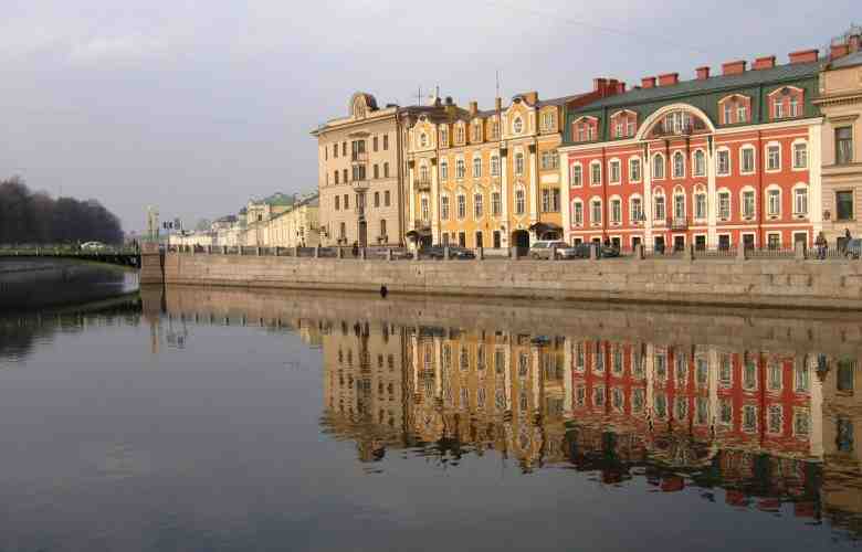Тайны реки Фонтанки Река Фонтанка, находящаяся в Санкт-Петербурге, является протокой невской дельты и пересекает…