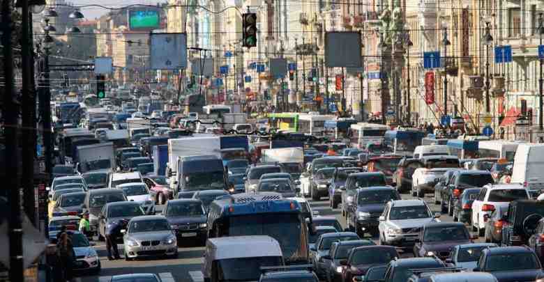 В центре Санкт-Петербурга не будут ограничивать скорость автомобилей до 50 и 30 километров в…