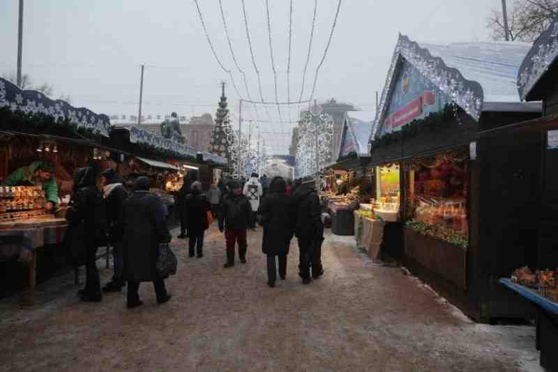 Новогодние украшения обойдутся Петербургу в 337 млн рублей