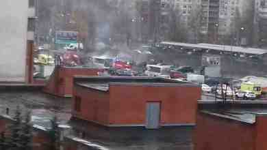 В 15:45 на перекрестке Просвещения и Композиторов горела 262-я маршрутка. На место приезжали два…