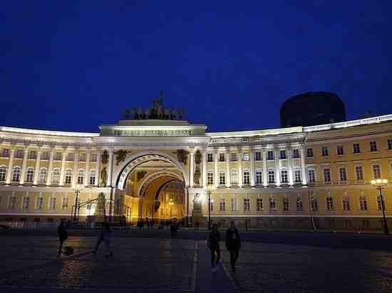 Петербург признали самым фотографируемым городом России