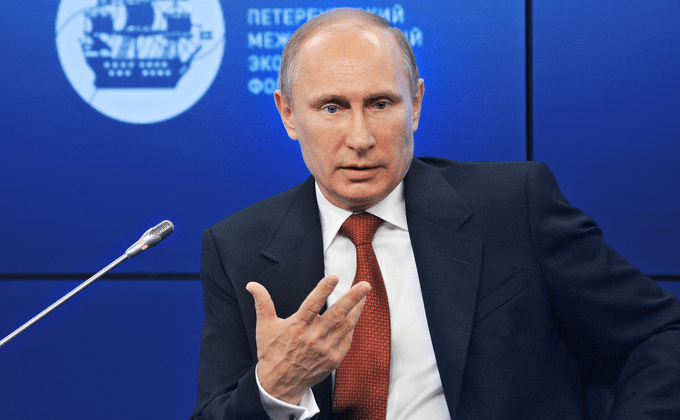 Путин наградил Ротенберга орденом в Петербурге
