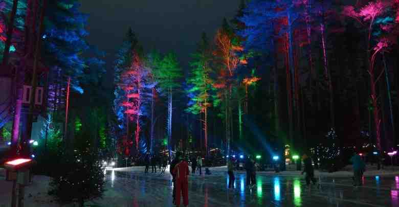 Лесной каток в Охта-парке Каток на курорте «Охта Парк» по праву считается самым ярким…