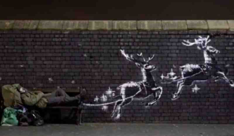Бэнкси нарисовал граффити с рождественскими оленями в Бирмингеме |