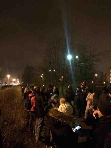 Более 5 тысяч человек эвакуировали накануне в Петербурге из-за лжеминеров