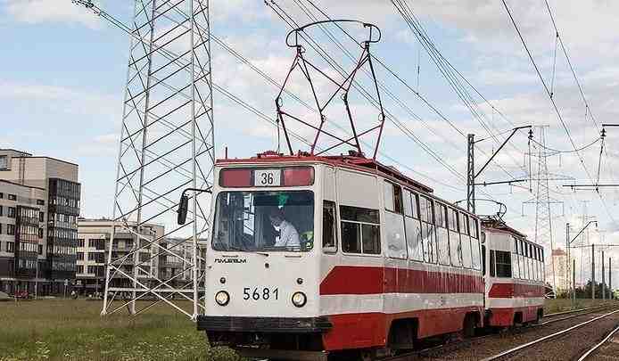 Самые необычные трамвайные маршруты Петербурга Не так давно Северную столицу можно было без угрызения…