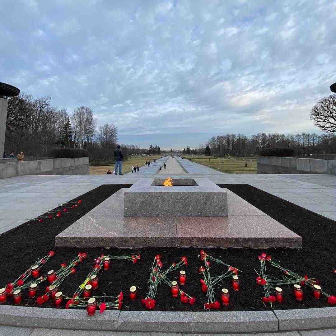 мемориальное кладбище в санкт петербурге