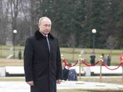 Владимир Путин остался недоволен качеством уборки в Петербурге Президент РФ Владимир Путин отметил недостаточно…
