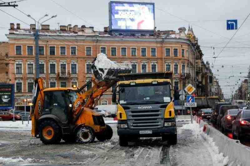 МЧС предупредили петербуржцев о погоде в среду |
