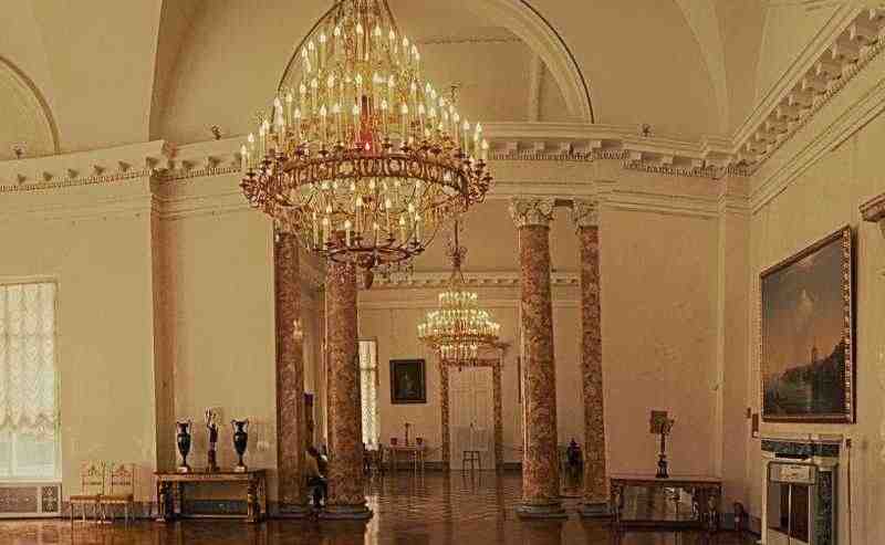 Александровский дворец в Царском селе в 2020 году станет музеем Романовых |