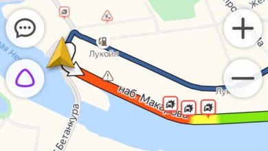 На набережной Макарова в сторону ЗСД дтп, пробка растянулась с моста Бетанкура. И скользко