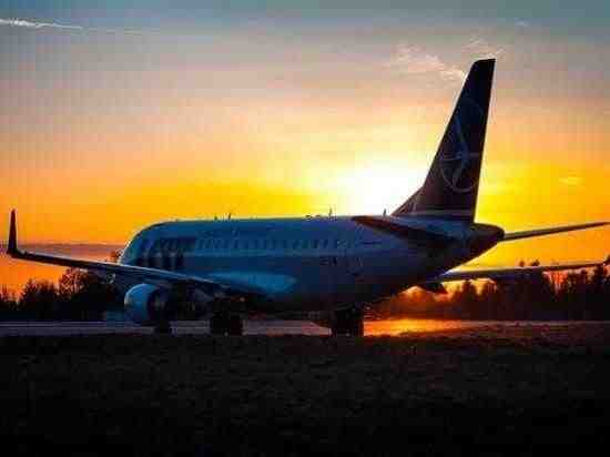 Летевший из Варшавы самолет совершил аварийную посадку в Пулково