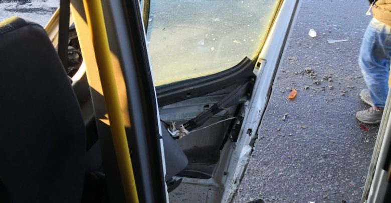 На внутренней стороне КАД после Выборгского шоссе насмерть был сбит водитель первого ДТП На…