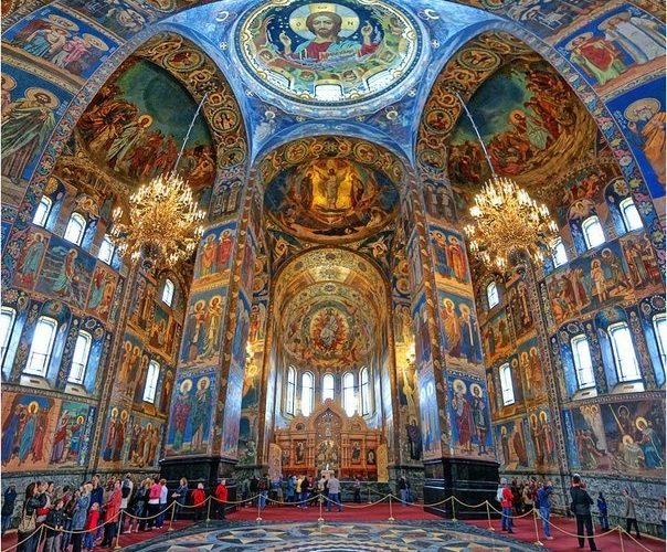 Аудиоэкскурсии по самым красивым храмам и соборам Петербурга