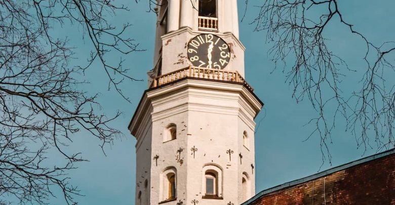 Часовая башня в Выборге Фото: jeanywitch