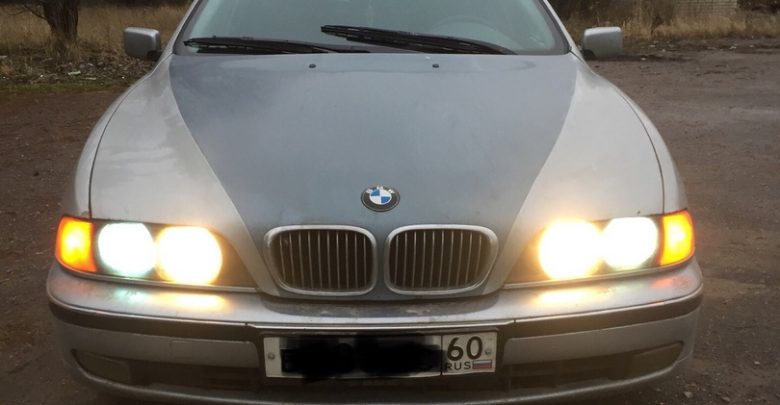 BMW E39 523i 1997 год АКПП Хорошее техническое состояние, на отличном ходу. По кузову…