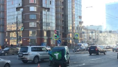 ДТП на пересечении Варшавской улицы и Ленинского проспекта 40-летняя женщина за рулём красного КИА…