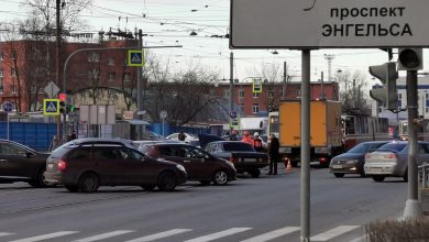 Волга и Гетц столкнулись на Новороссийской улице трамваи встали в обе стороны