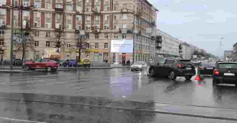 ДТП случилось на Заневской площади