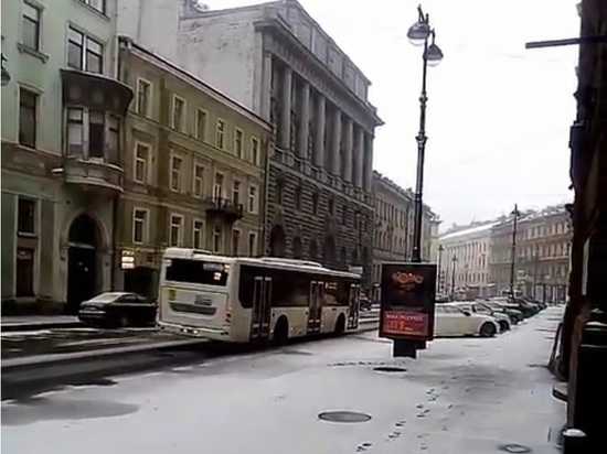 Дождь и мокрый снег будут шутить над петербуржцами до обеда