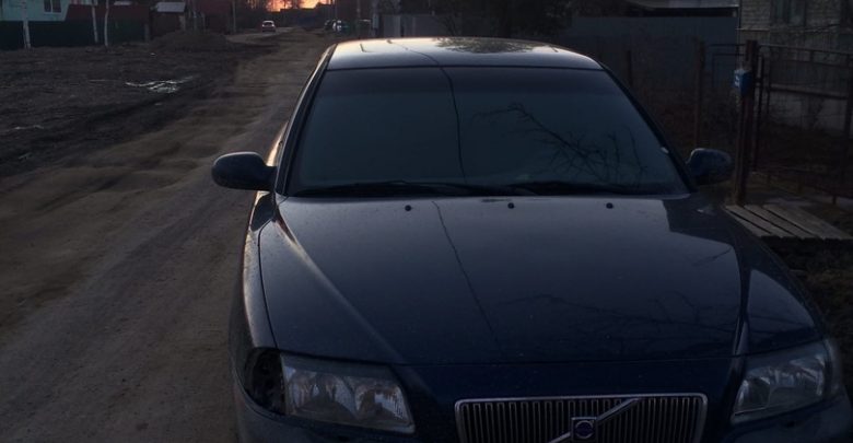 Volvo s80 2000, 190л ) на полном ходу ,дно полностью целое без ржи есть…