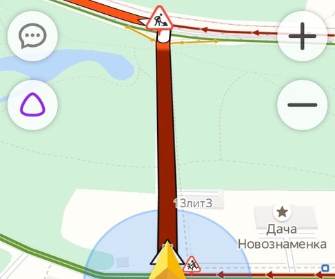 Петергофское шоссе от Адмирала Трибуца до поворота на Солнечный город стоит почти намертво