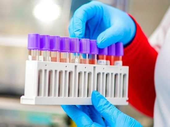 Число проведенных тестов на коронавирус за сутки резко снизилось