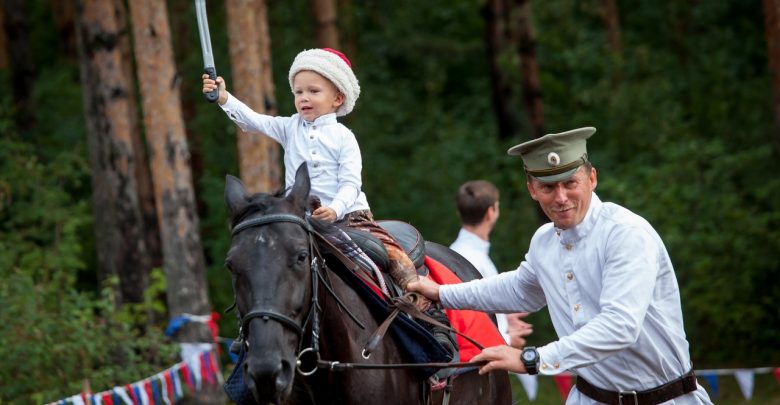 Приглашаем семьи на праздник для детей и школьников, посвященный казачьему обряду «Посажение на коня»….