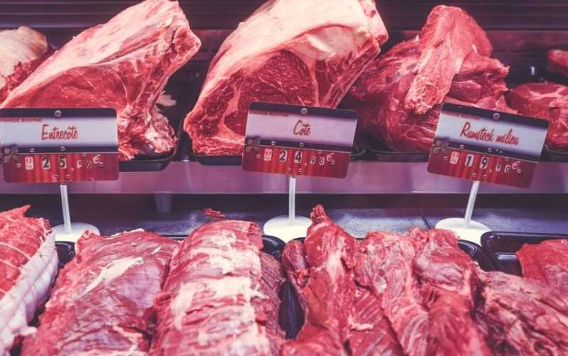 Онколог рассказал, как употребление красного мяса влияет на развитие опухолей
