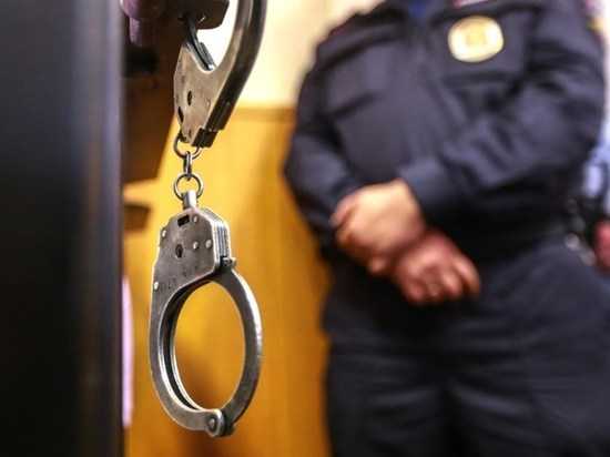 Осужденных за пытки петербургских полицейских освободили из-под стражи