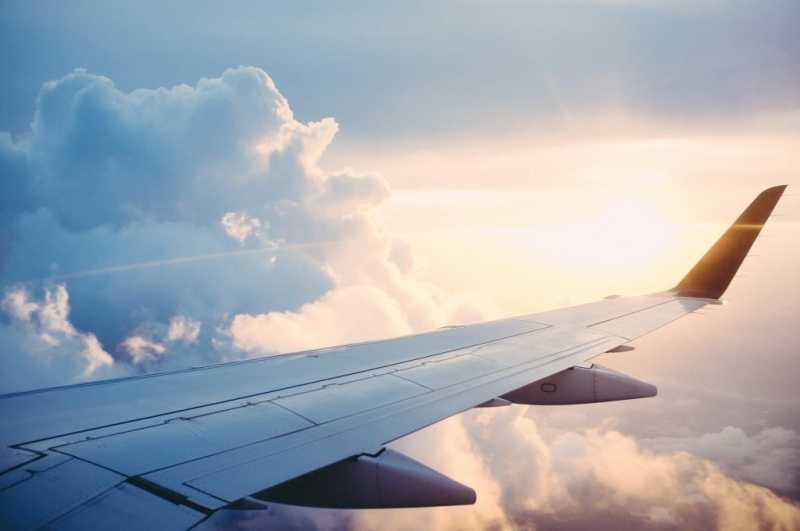 Минтранс надеется на возобновление международных авиаперелетов в июле