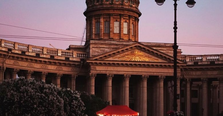 Казанский собор Фото: piter_golovnogo_mozga