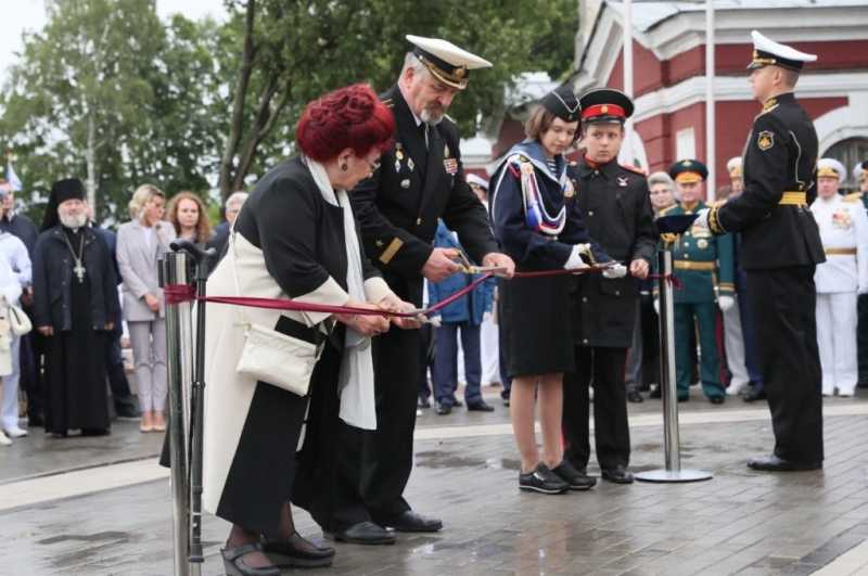 В Кронштадте открылся мемориал военных руководителям