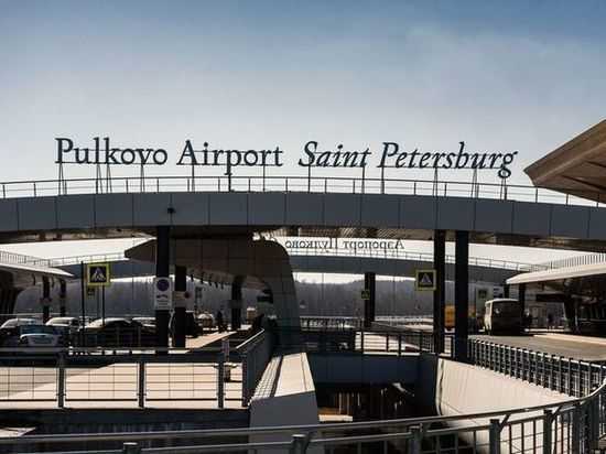 В аэропорту Пулково отменили 13 рейсов