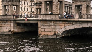В Санкт-Петербурге резко изменится погода — к региону приближается циклон, который принесет грозы. Суббота…
