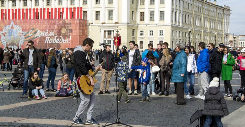 В Петербурге планируют создать специальные зоны для уличных музыкантов По словам заместителя Председателя ЗакСа…