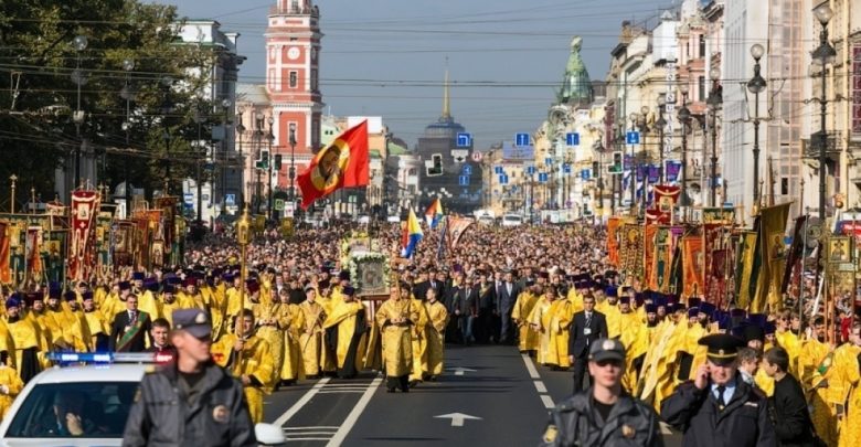 В Петербурге из-за пандемии отменили крестный ход по Невскому проспекту 12 сентября. Празднование 800-летия…