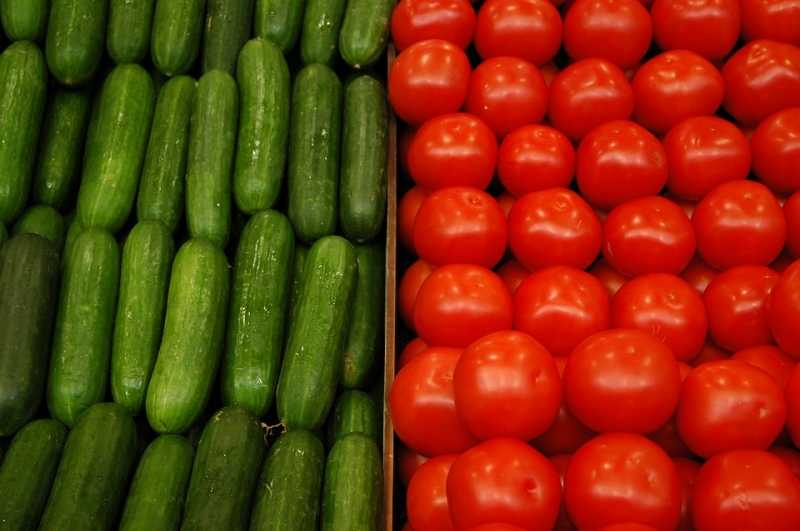 Цены на продукты в России снизились впервые в этом году