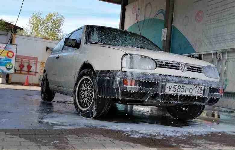 Гольф 3 1992 год 1,4. Назовём его «Автомобиль для ерврея» почему для него? Потому…