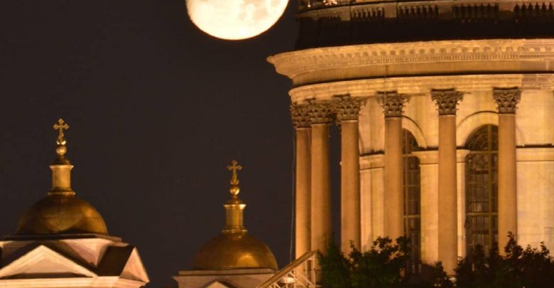 Исаакиевский собор в ночи. Фото: alexander_babichev