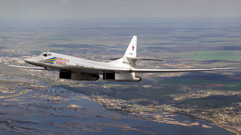 Российские Ту-160 поставили мировой рекорд |