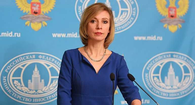 Захарова принесла извинения из-за неудачного шуточного поста о переговорах Вучича и Трампа
