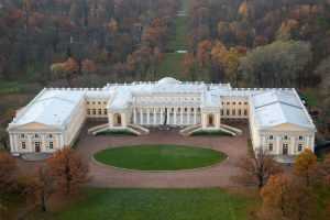 Первая очередь Александровского дворца откроется для посетителей в 2021 году. Посетители смогут увидеть сразу…