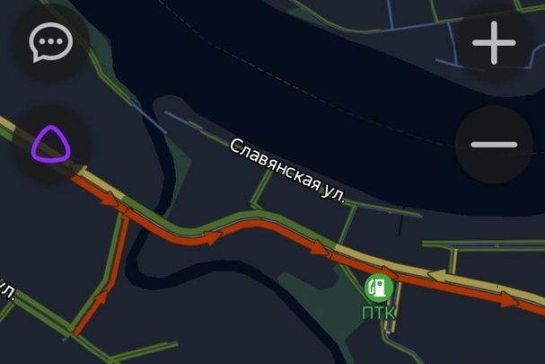 Паровозик из 5 автомобилей на Петрозаводском шоссе на подъезде к Рыбацкому. Полоса полностью перекрыта….