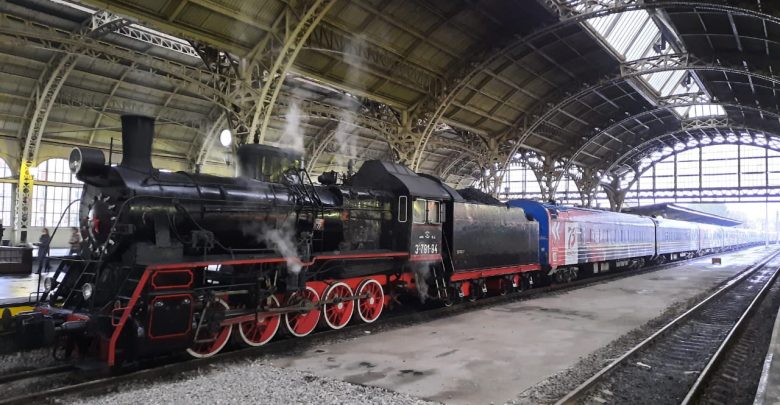 В Петербург прибыл Поезд Победы – уникальный передвижной музей, посвященный Великой Отечественной войне Посетители…