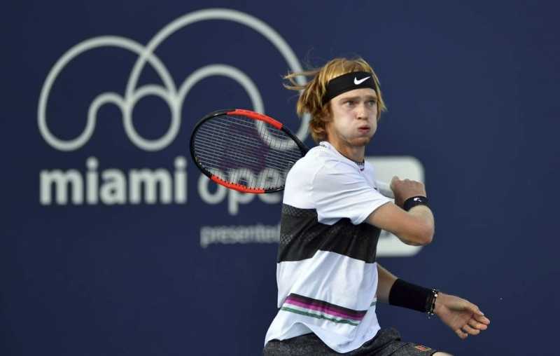 Андрей Рублев стал победителем международного турнира по теннису в Петербурге