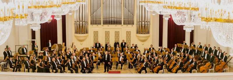 Концерт «Рахманинов. Концерт № 2 для фортепиано с оркестром. Чайковский. «Времена года» 2020, Санкт-Петербург — дата и место проведения, программа мероприятия.