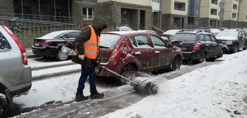 В Петербурге убрали около 50 кубометров снега 18 ноября