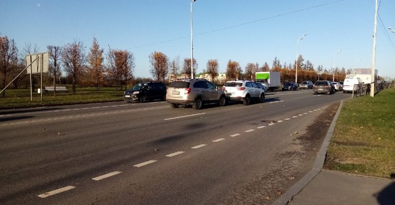 Каптива и Крета устроили догонялки в Пушкине на Петербургском шоссе, и из 2х полос…